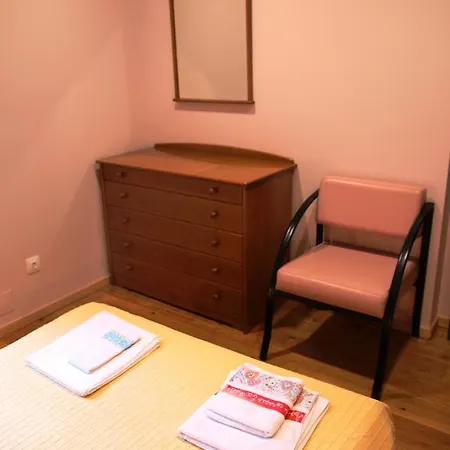 107 Rosario, Porto