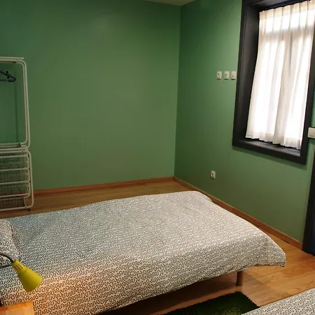 107 Rosario, Porto